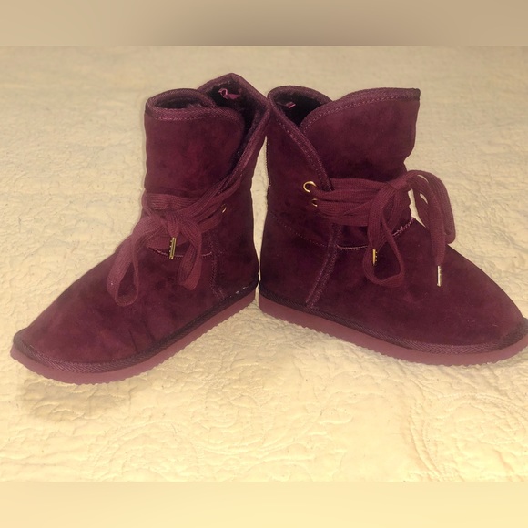 Old Navy Fur Lined Boots ❤️💜 - Picture 12 of 12